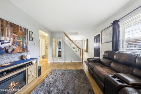 44 Bromley Place Bloomfield NJ 07003
