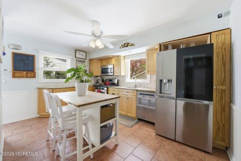 44 Bromley Place Bloomfield NJ 07003