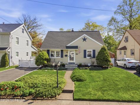 44 Bromley Place Bloomfield NJ 07003