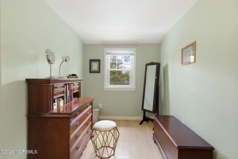 44 Bromley Place Bloomfield NJ 07003