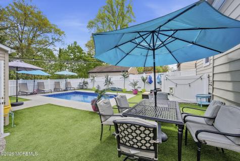 44 Bromley Place Bloomfield NJ 07003