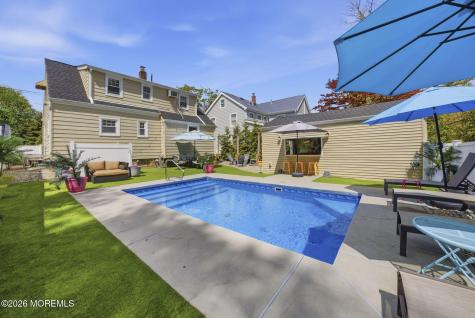 44 Bromley Place Bloomfield NJ 07003