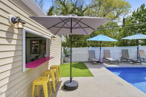 44 Bromley Place Bloomfield NJ 07003