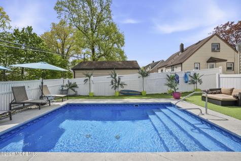 44 Bromley Place Bloomfield NJ 07003