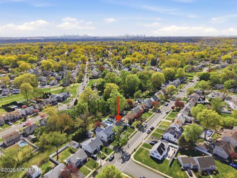 44 Bromley Place Bloomfield NJ 07003