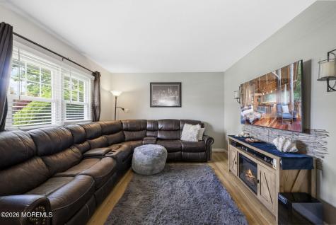 44 Bromley Place Bloomfield NJ 07003