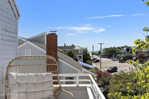 135 4th Street Beach Haven NJ 08008