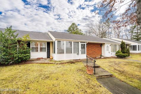 53C Cambridge Court Lakewood NJ 08701