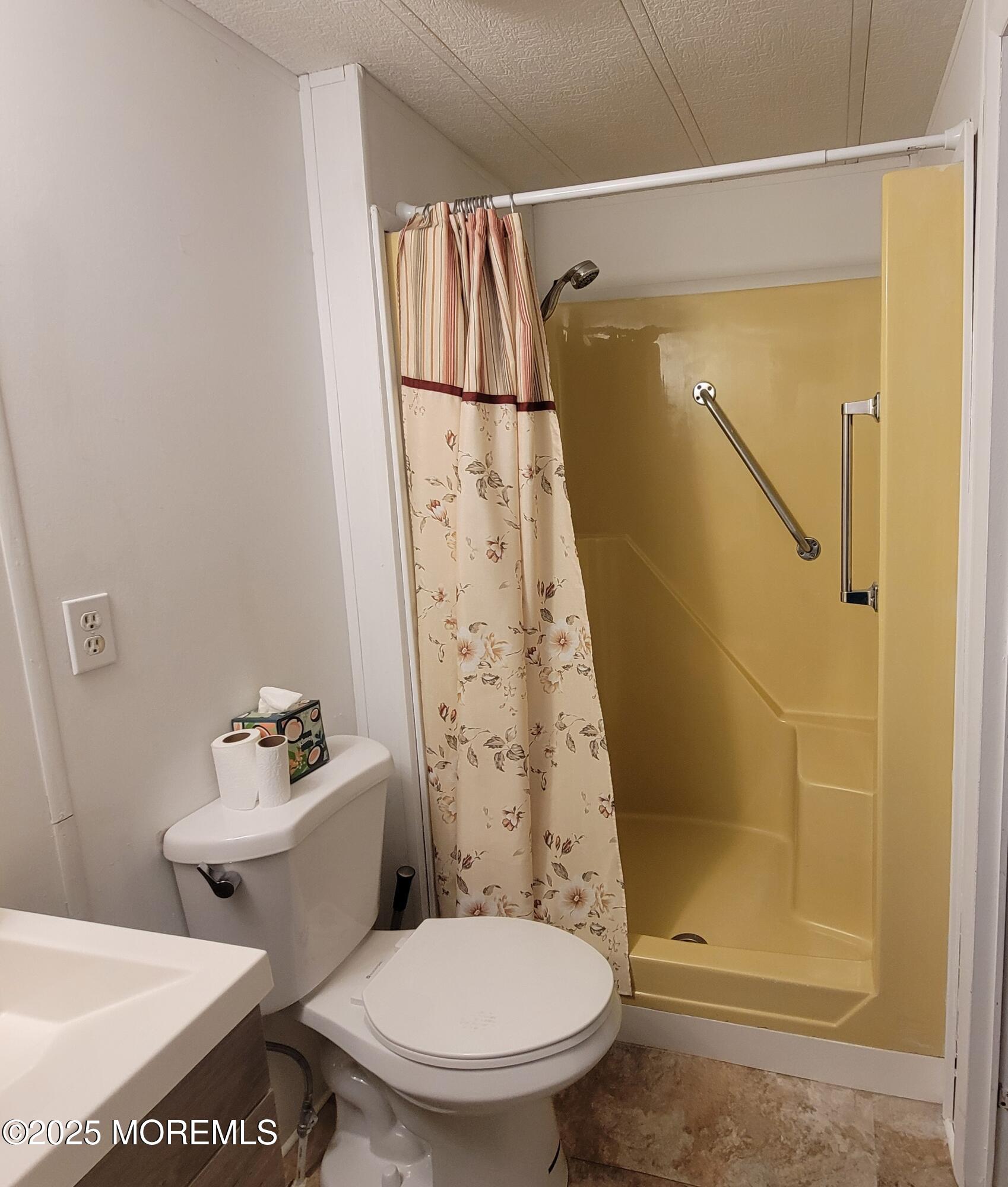 19 Susan Drive Barnegat NJ 08005