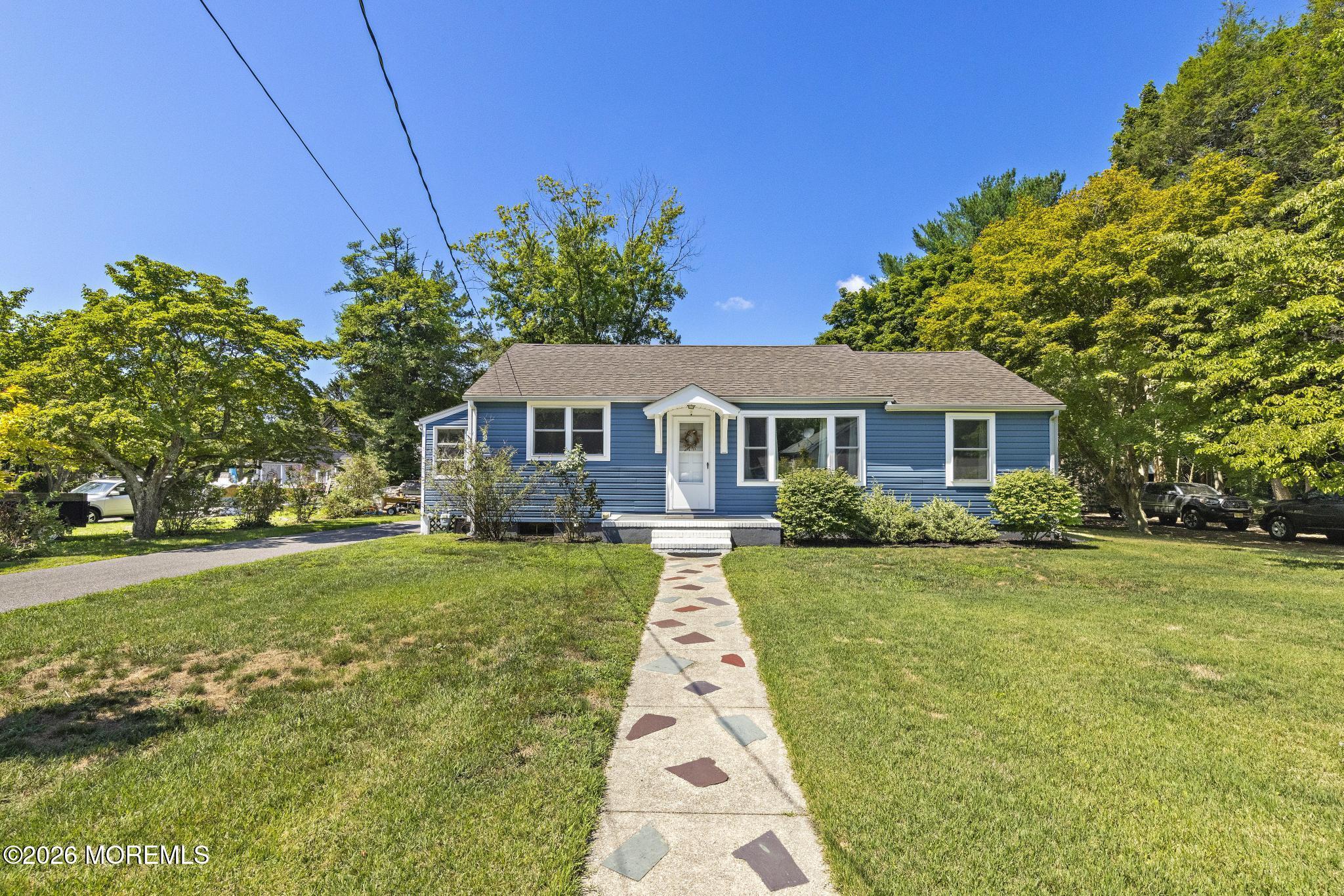Tuckerton NJ, 16 S Maple Avenue