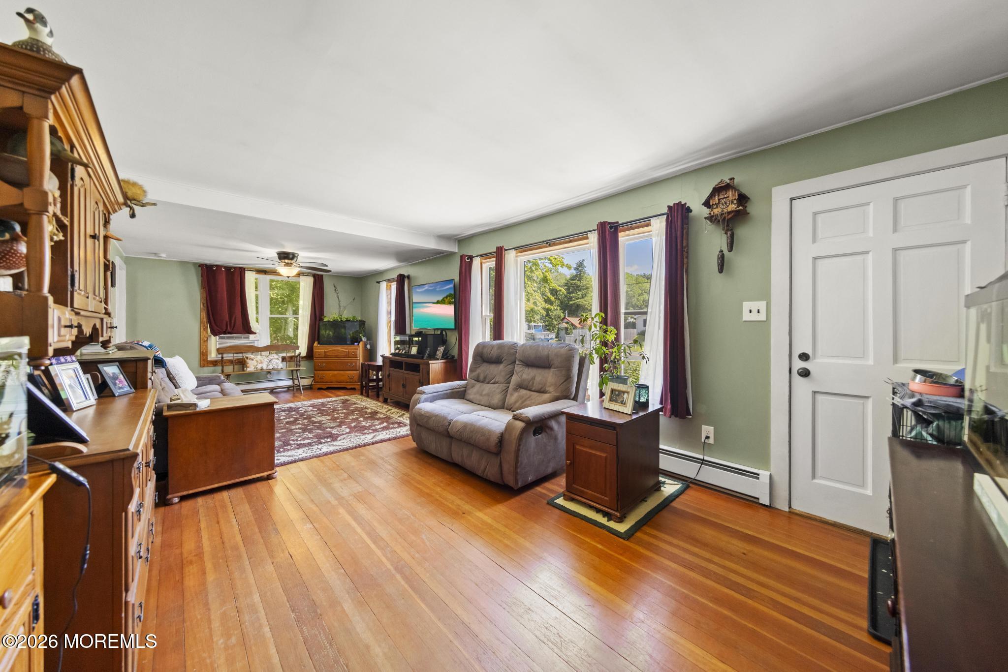 16 S Maple Avenue Tuckerton NJ 08087