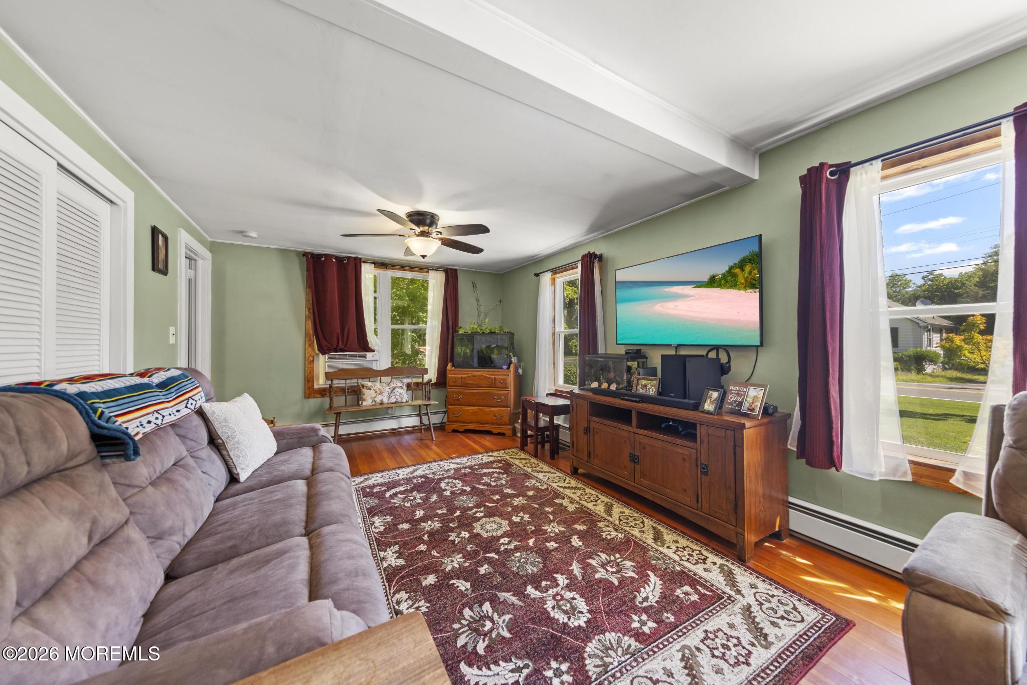 16 S Maple Avenue Tuckerton NJ 08087