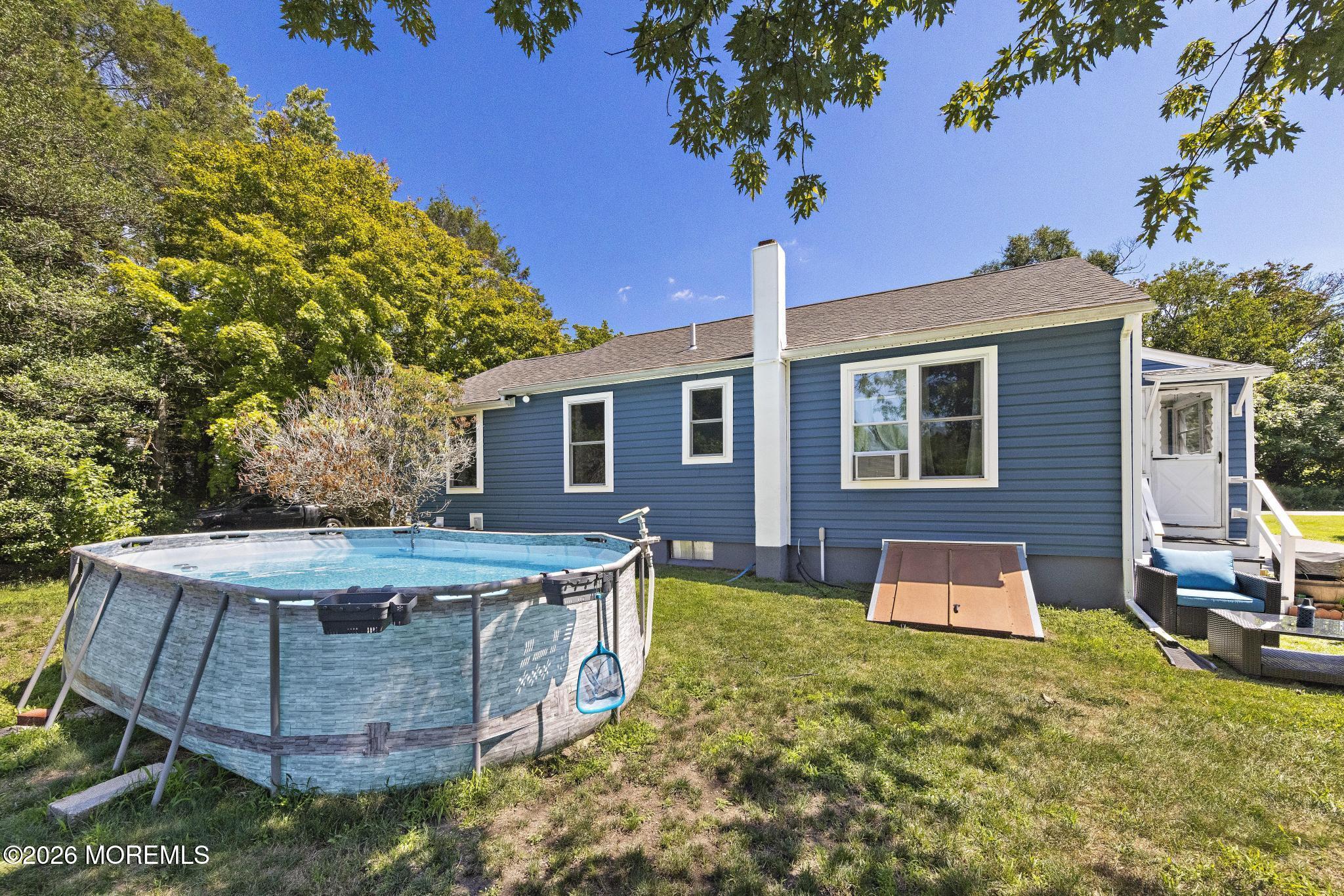 16 S Maple Avenue Tuckerton NJ 08087