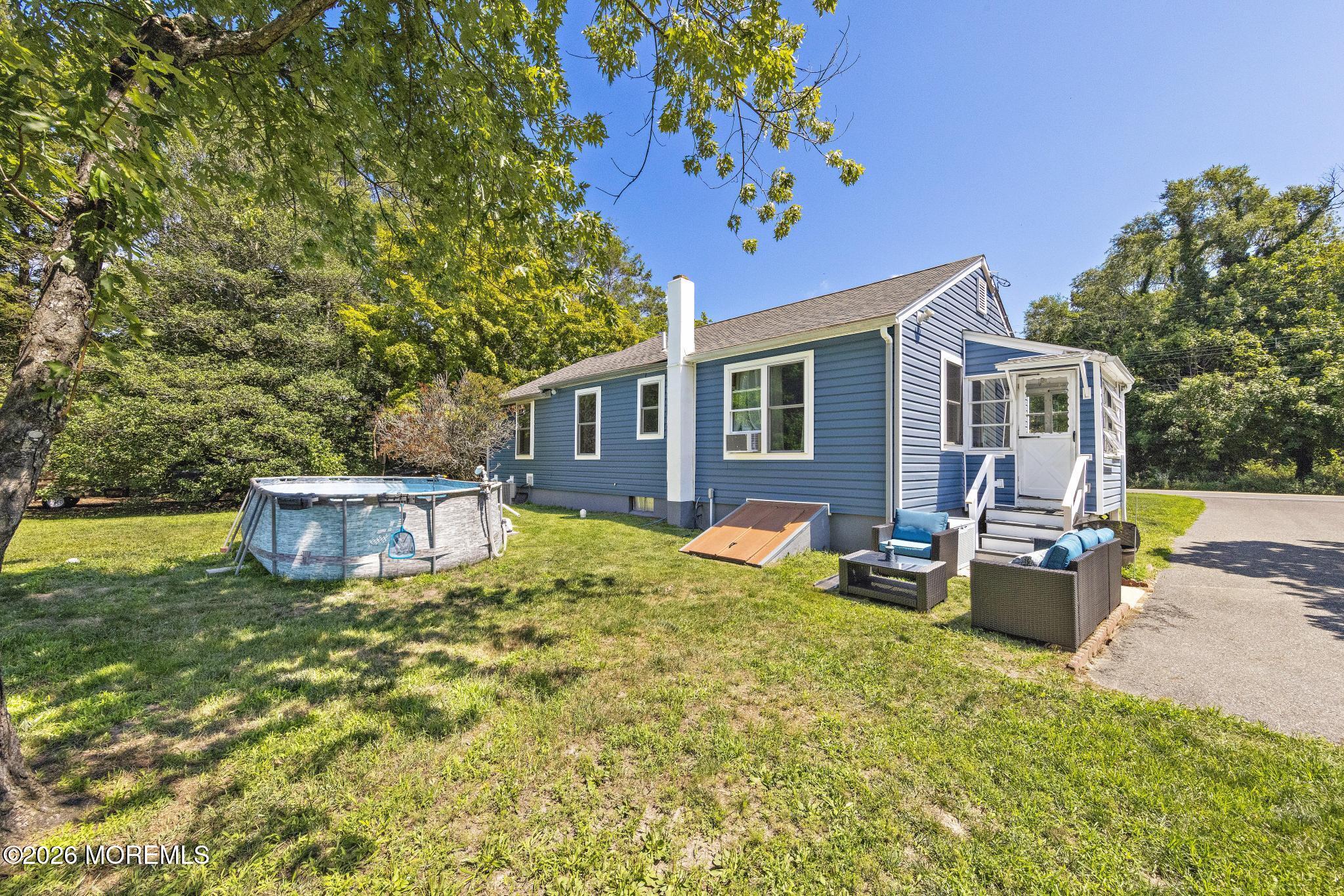 16 S Maple Avenue Tuckerton NJ 08087
