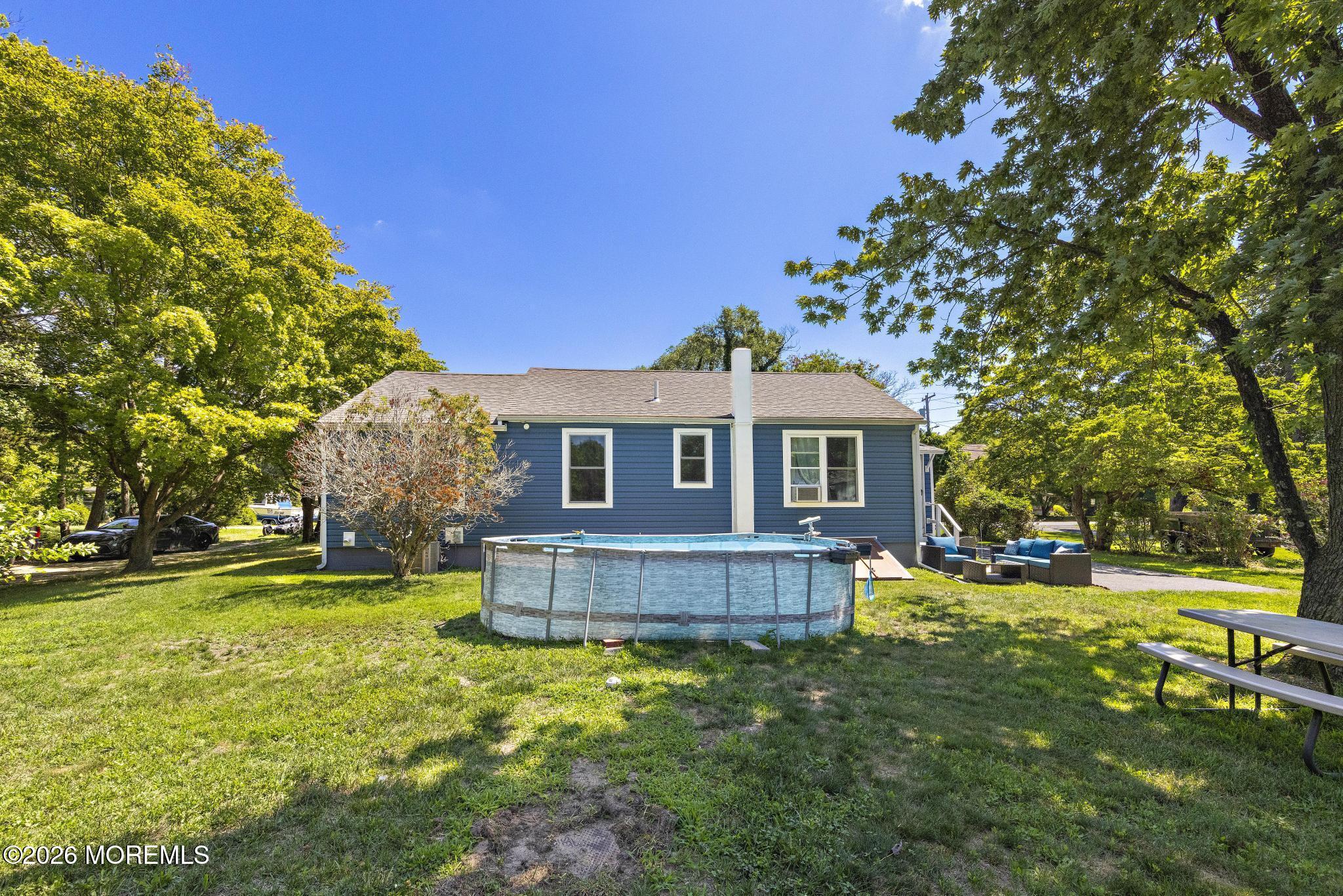 16 S Maple Avenue Tuckerton NJ 08087