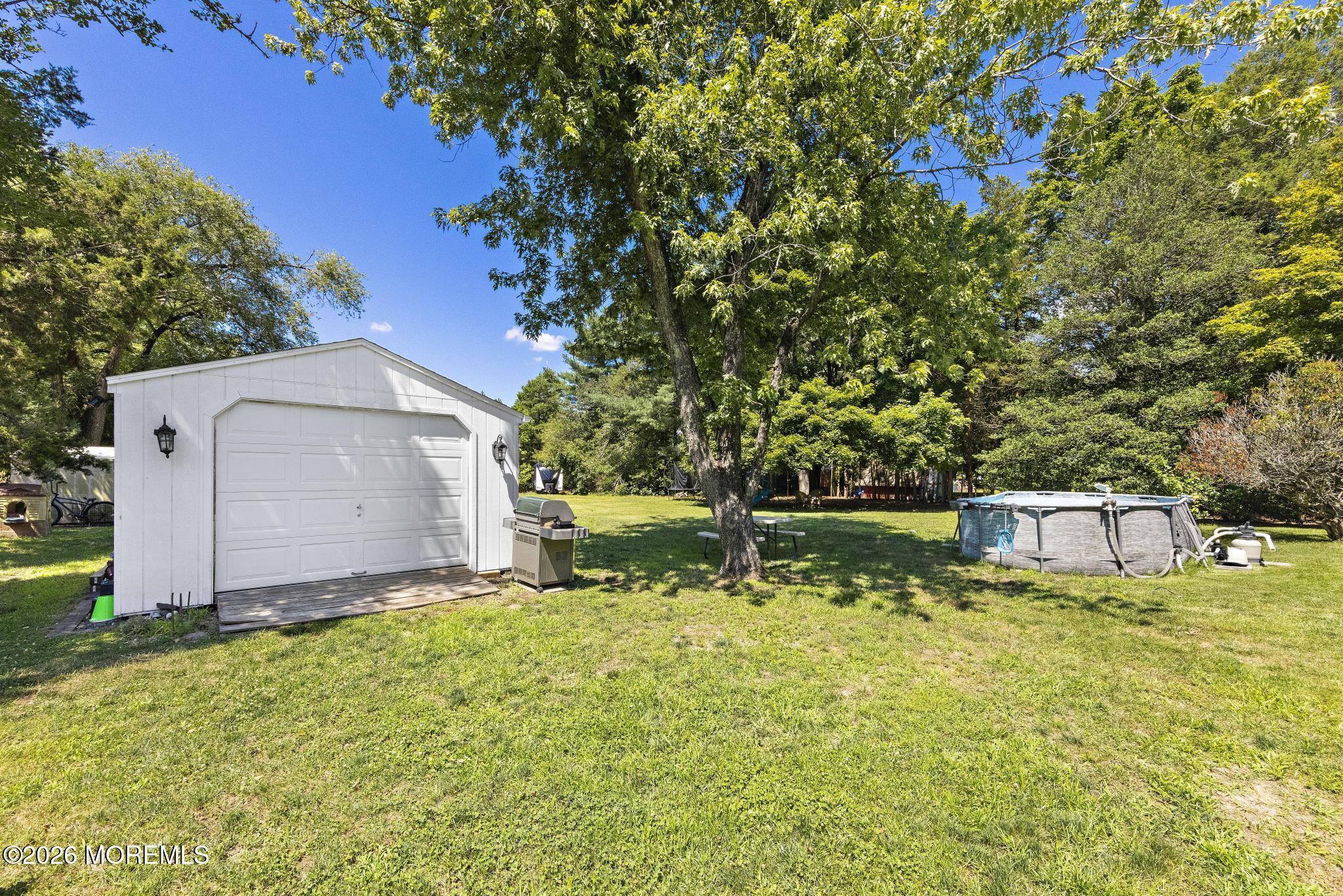 16 S Maple Avenue Tuckerton NJ 08087