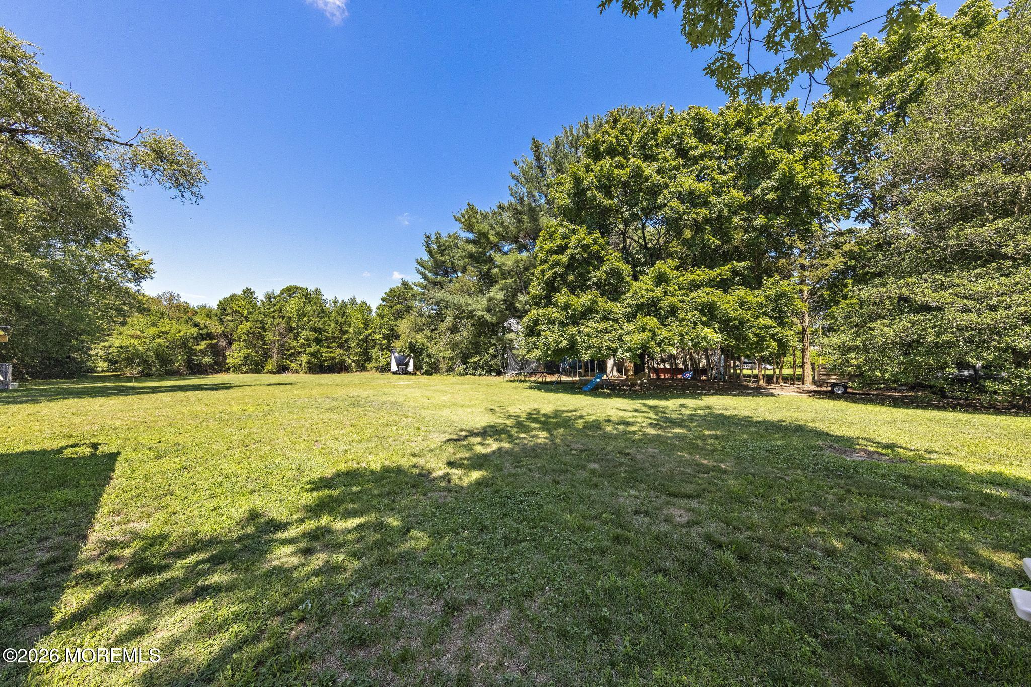 16 S Maple Avenue Tuckerton NJ 08087