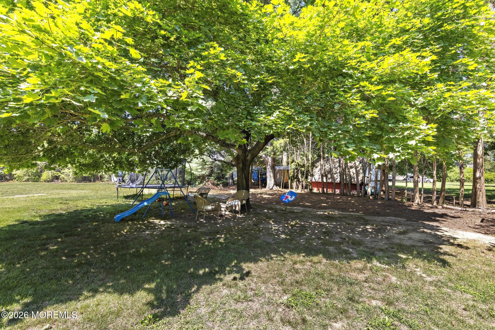 16 S Maple Avenue Tuckerton NJ 08087