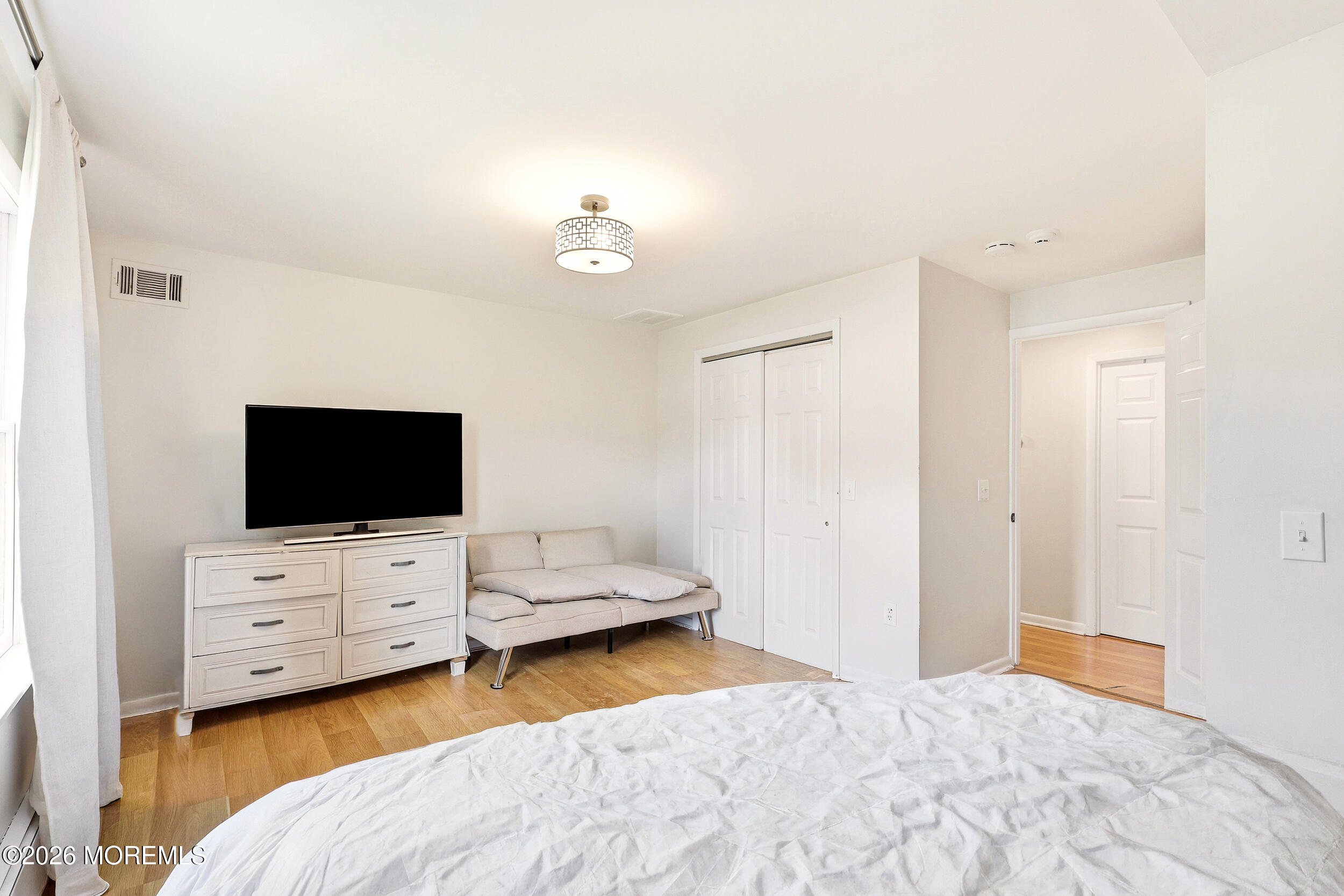 308 Tiller Avenue Beachwood NJ 08722