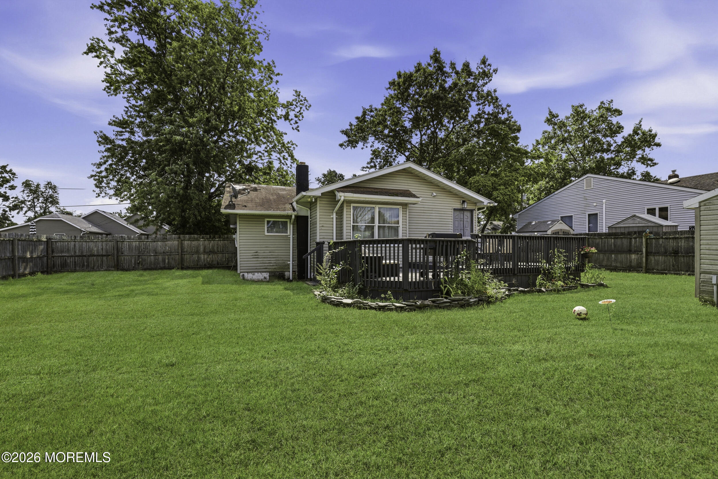 308 Tiller Avenue Beachwood NJ 08722