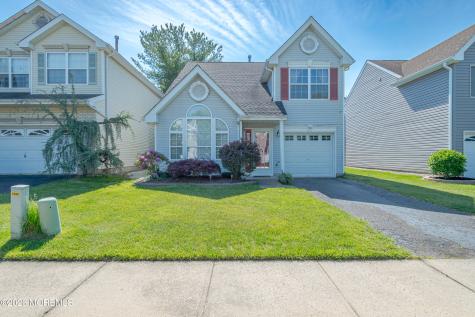 60 Glenn Oaks Court Old Bridge NJ 08857