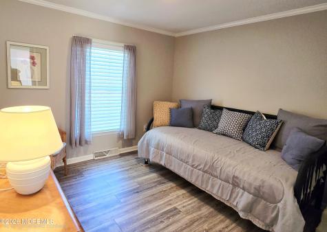 25 Pine Ridge Boulevard Whiting NJ 08759