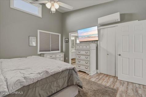 32 Cove Road W Bayville NJ 08721
