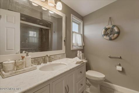 32 Cove Road W Bayville NJ 08721