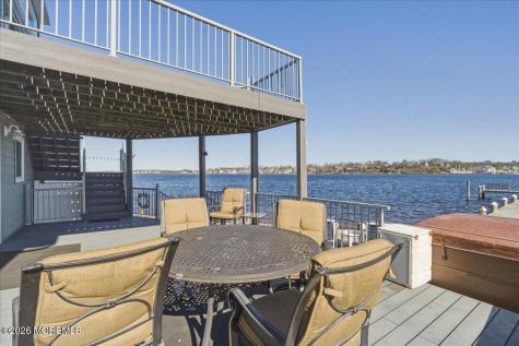 32 Cove Road W Bayville NJ 08721