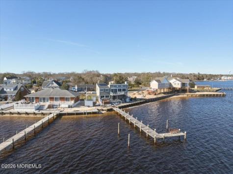 32 Cove Road W Bayville NJ 08721