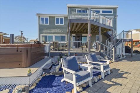 32 Cove Road W Bayville NJ 08721