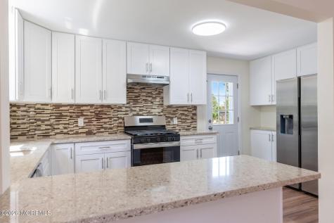 10 Lincoln Street South River NJ 08882