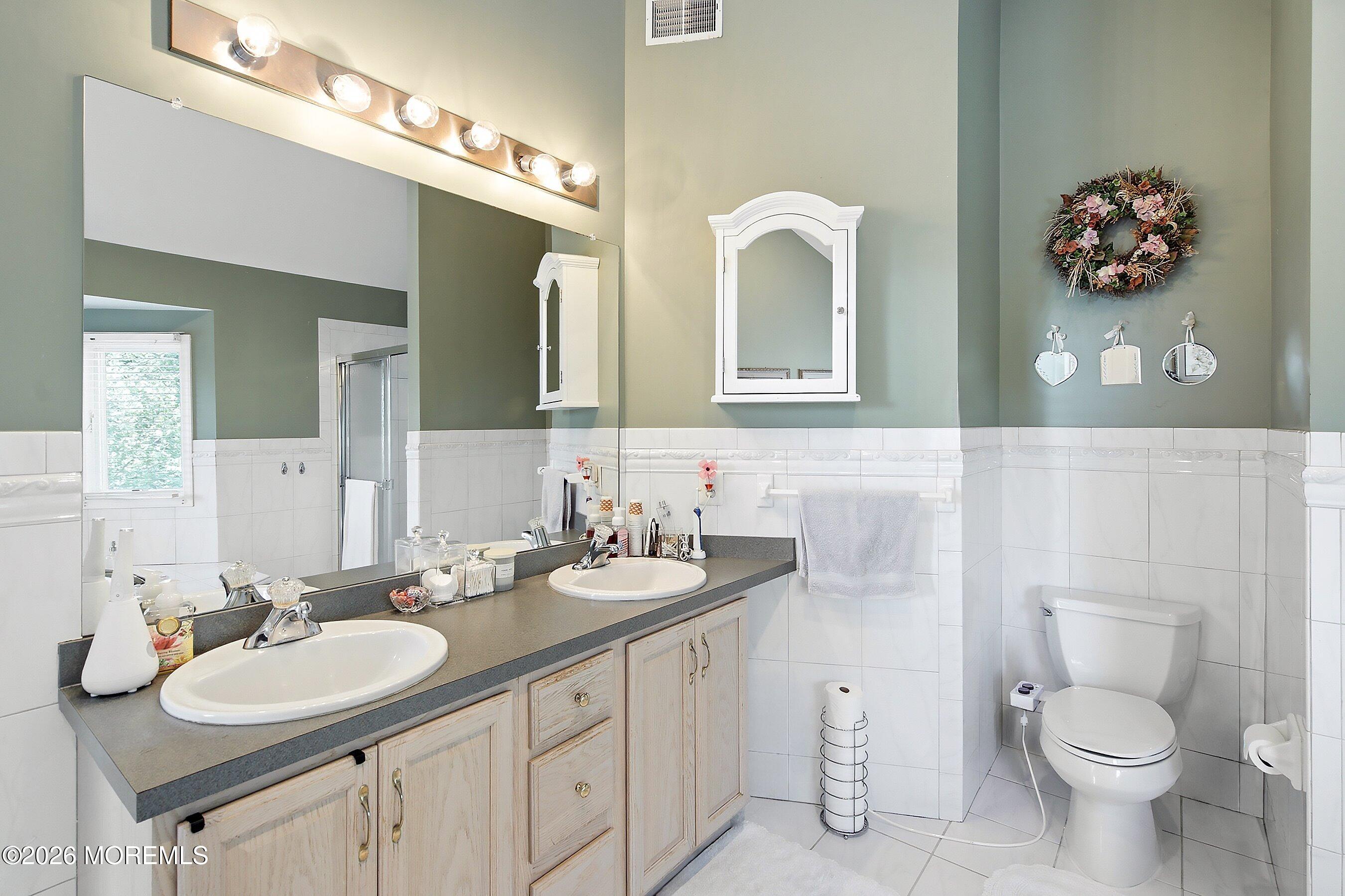 98 Summit Drive Freehold NJ 07728
