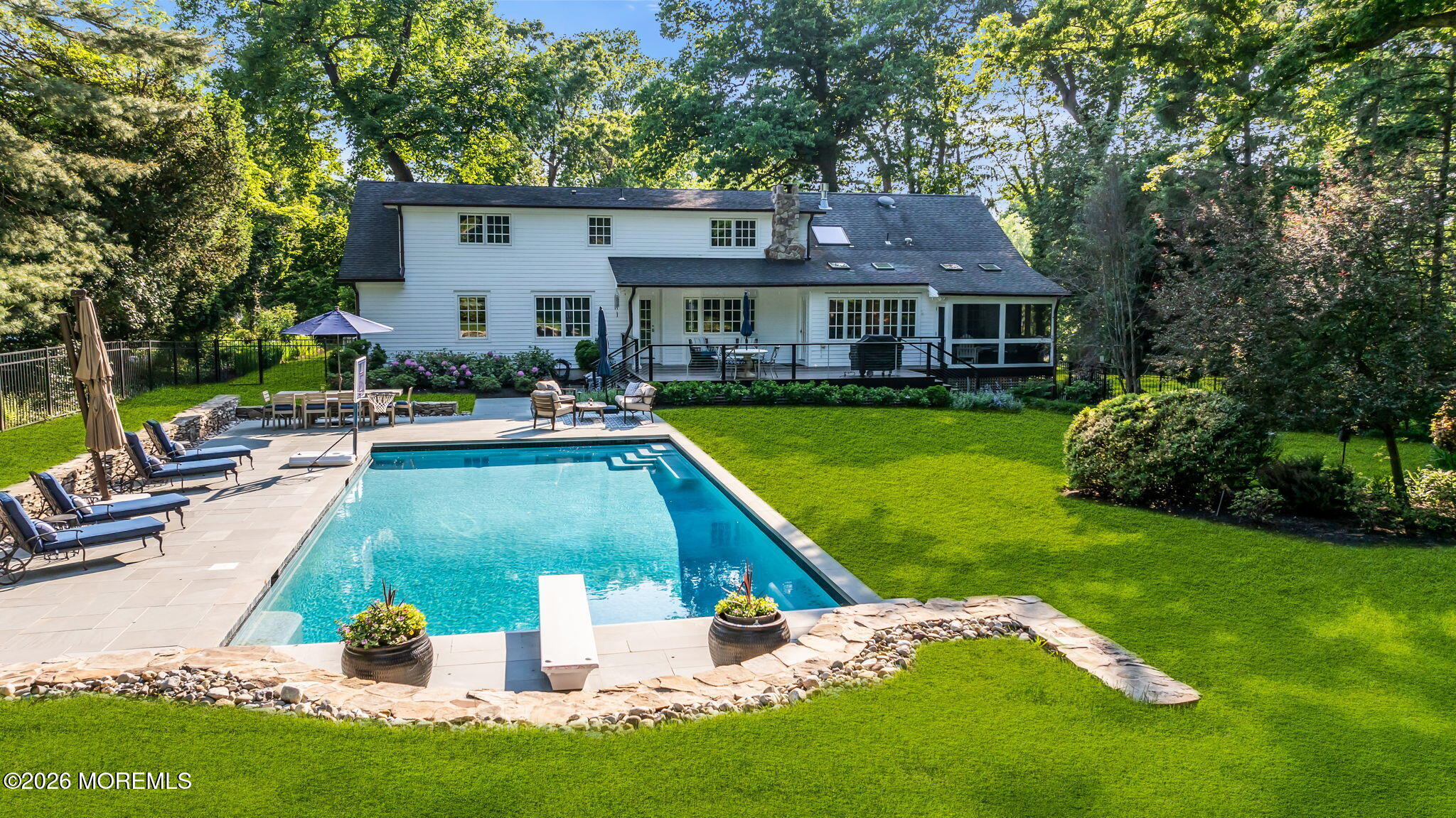 15 Circle Drive Rumson NJ 07760