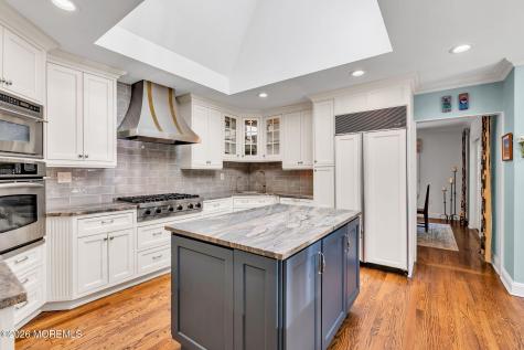 15 Circle Drive Rumson NJ 07760