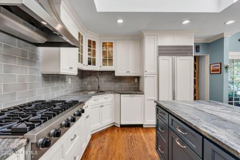 15 Circle Drive Rumson NJ 07760