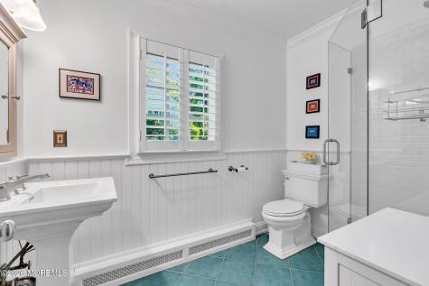 15 Circle Drive Rumson NJ 07760