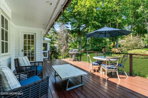 15 Circle Drive Rumson NJ 07760