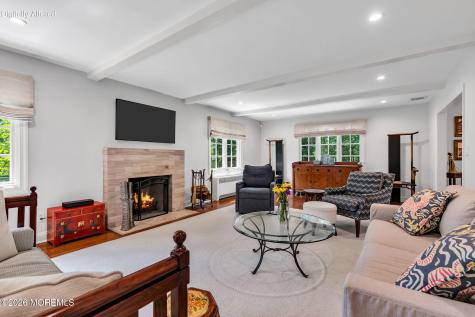 15 Circle Drive Rumson NJ 07760