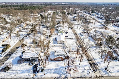 70 Oak Ridge Parkway Toms River NJ 08755