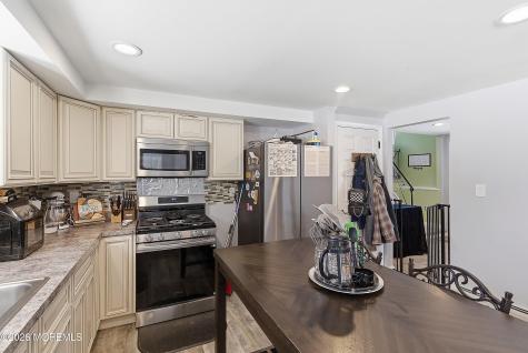 70 Oak Ridge Parkway Toms River NJ 08755