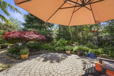 636 Ridgedale Avenue Woodbridge NJ 07095