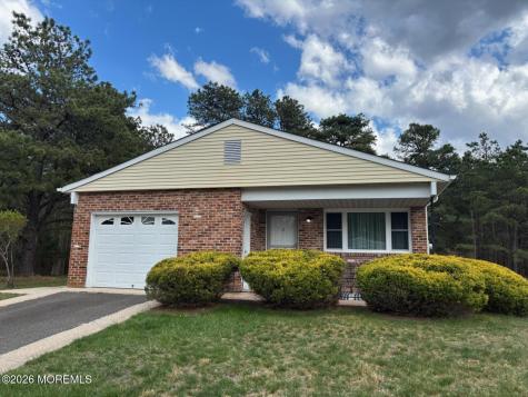 2 Elkton Court Toms River NJ 08753
