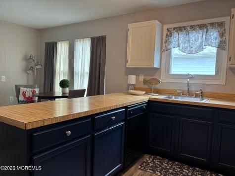 2 Elkton Court Toms River NJ 08753