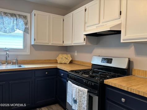 2 Elkton Court Toms River NJ 08753