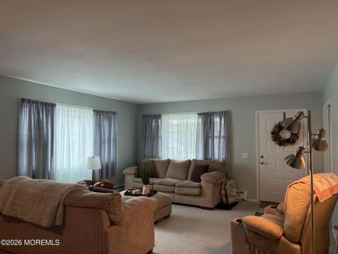 2 Elkton Court Toms River NJ 08753