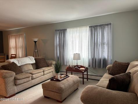 2 Elkton Court Toms River NJ 08753