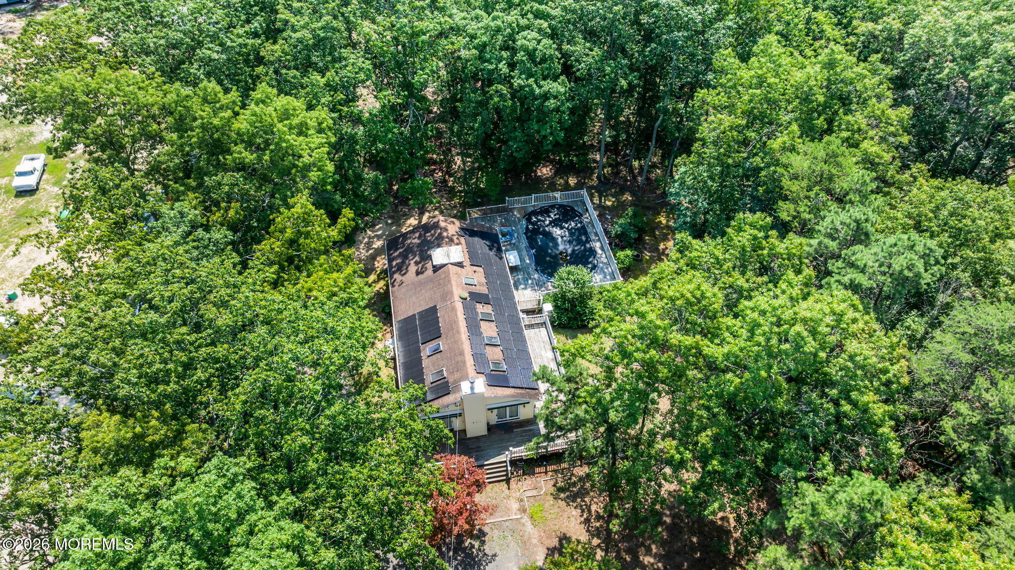571 Whitecomb Avenue Jackson NJ 08527