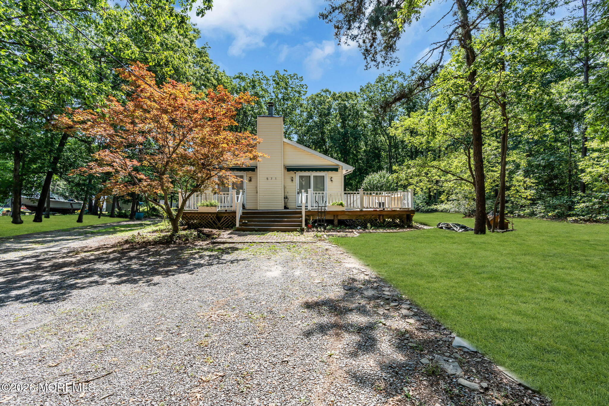 571 Whitecomb Avenue Jackson NJ 08527
