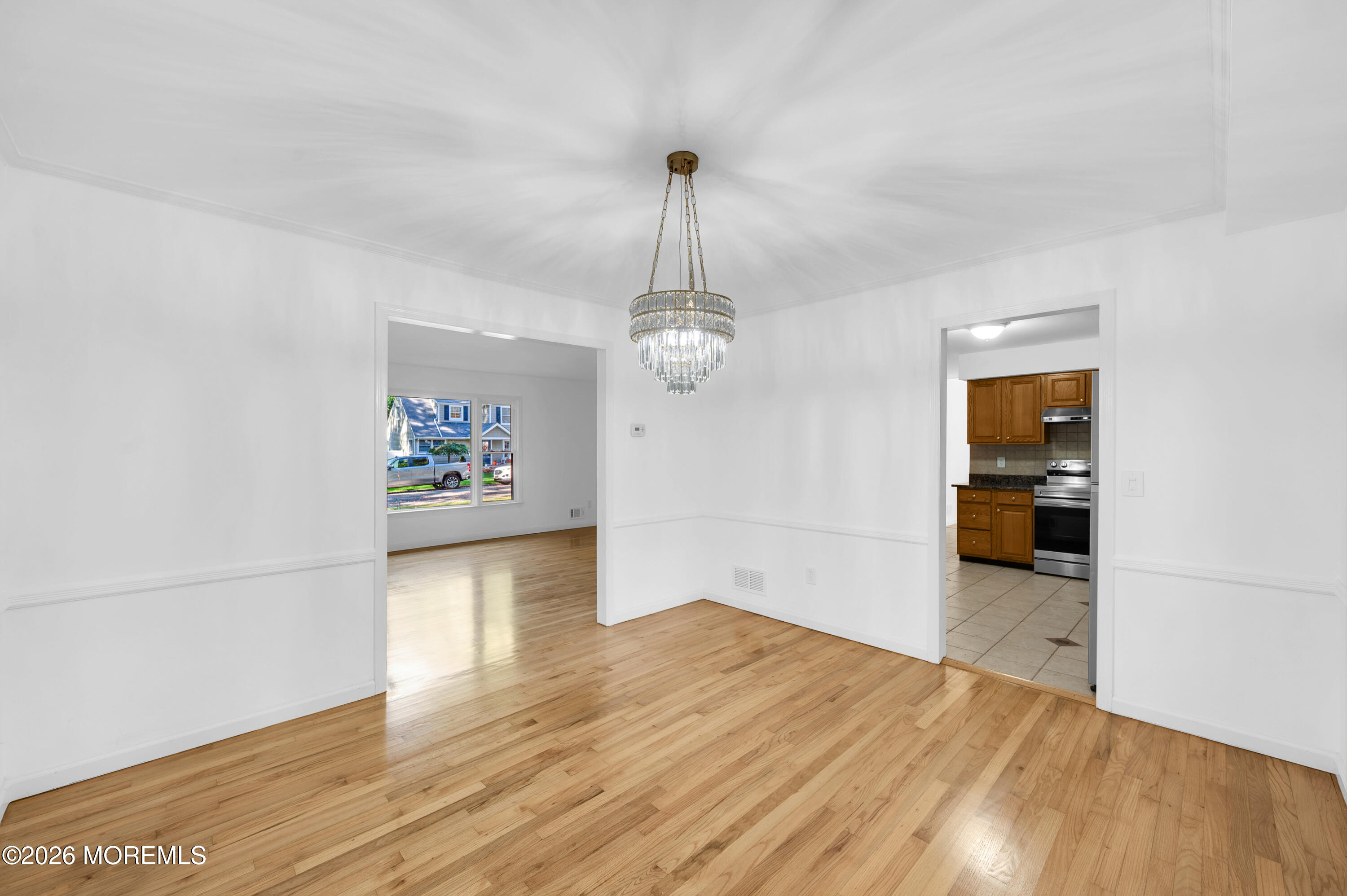 1601 Melville Street Oakhurst NJ 07755